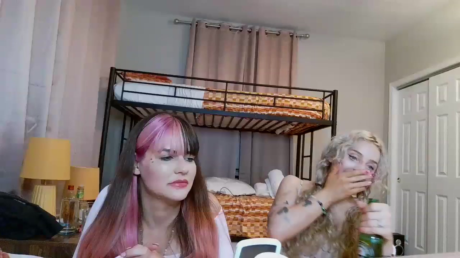 Gallery image thumbnail from DahliaIsDopey's myfreecams stream on, 09/30/2023, 04:42 image 14 of 20