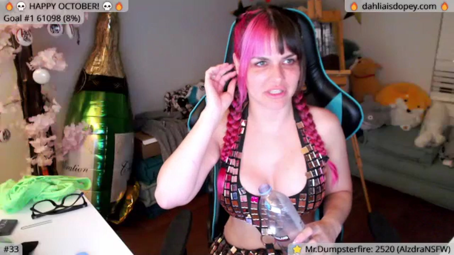 Gallery image thumbnail from DahliaIsDopey's myfreecams stream on, 10/09/2023, 02:02 image 6 of 20
