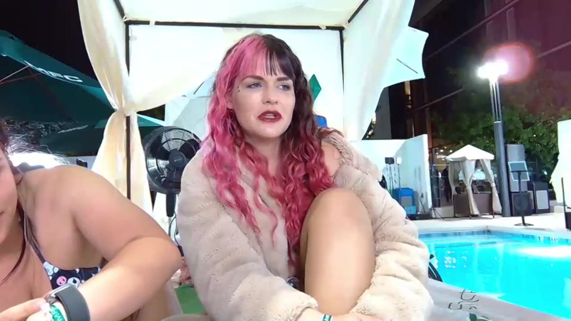 Gallery image thumbnail from DahliaIsDopey's myfreecams stream on, 10/11/2023, 06:10 image 8 of 20