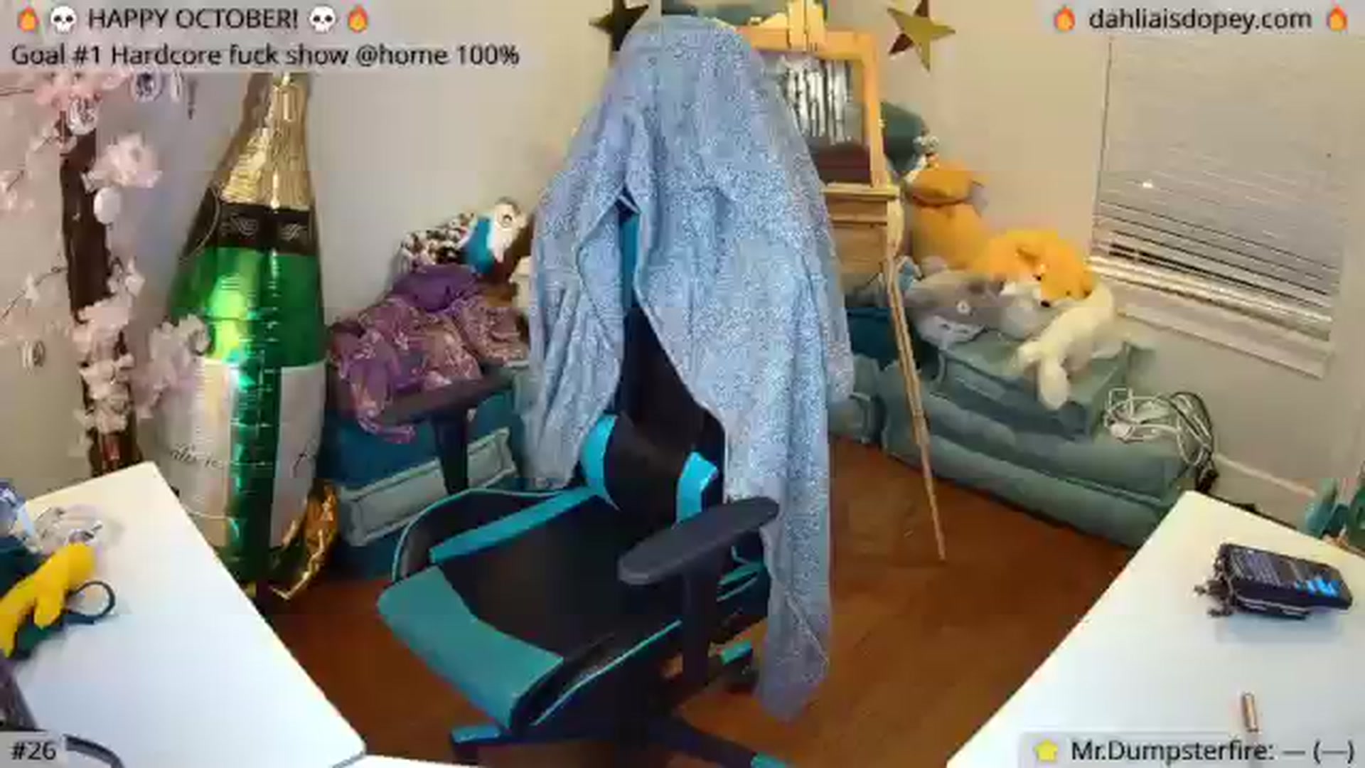 Gallery image thumbnail from DahliaIsDopey's myfreecams stream on, 10/23/2023, 02:22 image 1 of 20
