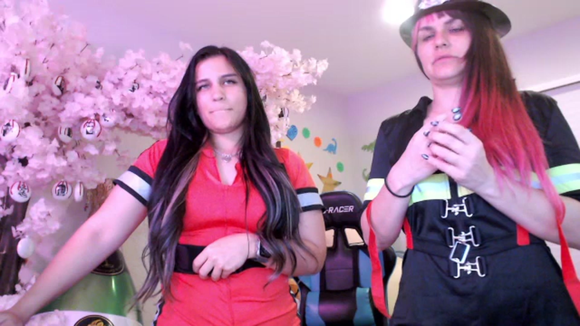 Gallery image thumbnail from DahliaIsDopey's myfreecams stream on, 10/27/2023, 04:42 image 15 of 20