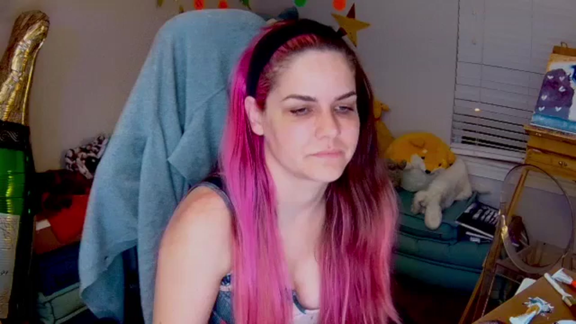 Gallery image thumbnail from DahliaIsDopey's myfreecams stream on, 12/03/2023, 03:52 image 1 of 20