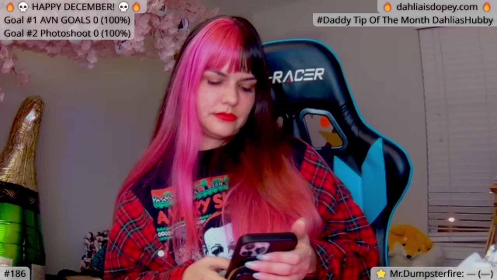 Gallery image thumbnail from DahliaIsDopey's myfreecams stream on, 12/18/2023, 03:56 image 1 of 20