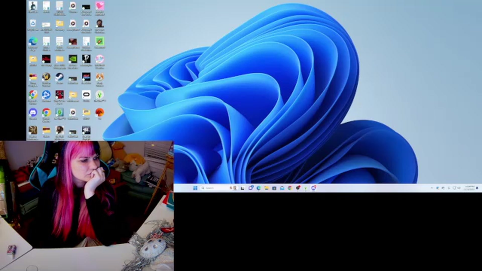 Gallery image thumbnail from DahliaIsDopey's myfreecams stream on, 12/20/2023, 04:00 image 2 of 20