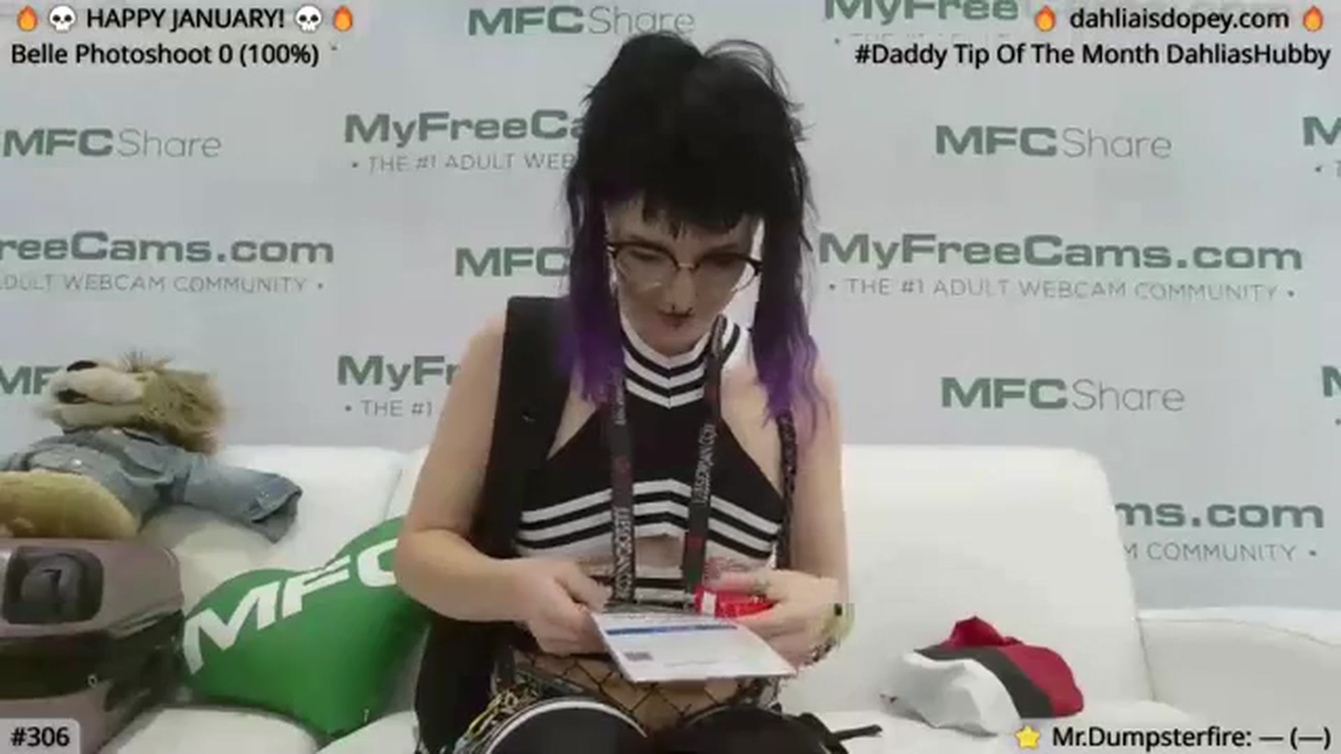 Gallery image thumbnail from DahliaIsDopey's myfreecams stream on, 01/25/2024, 22:41 image 15 of 20