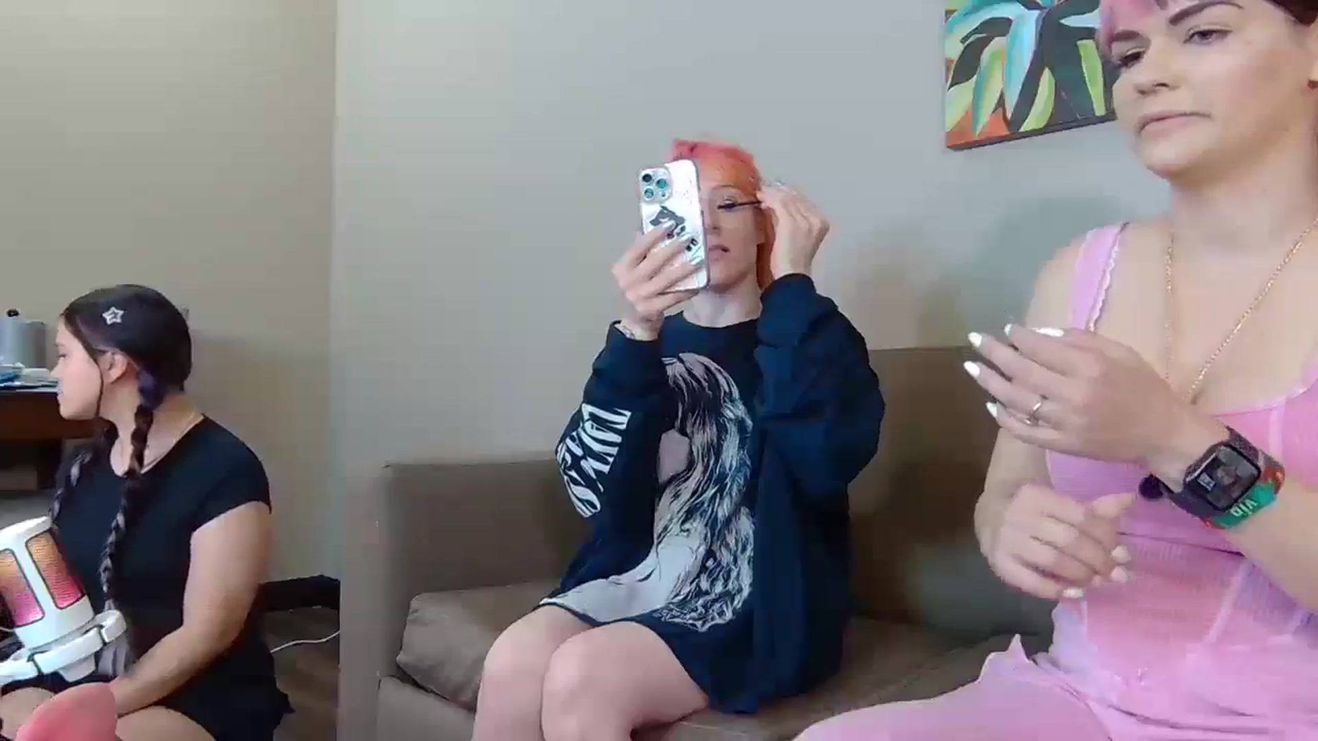 Gallery image thumbnail from DahliaIsDopey's myfreecams stream on, 04/11/2024, 21:32 image 8 of 20