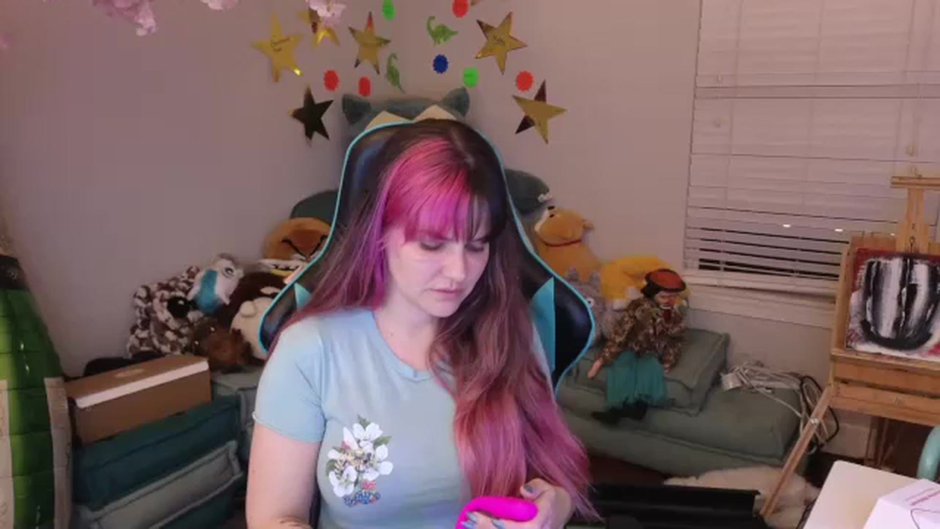 Gallery image thumbnail from DahliaIsDopey's myfreecams stream on, 05/09/2024, 05:29 image 1 of 20