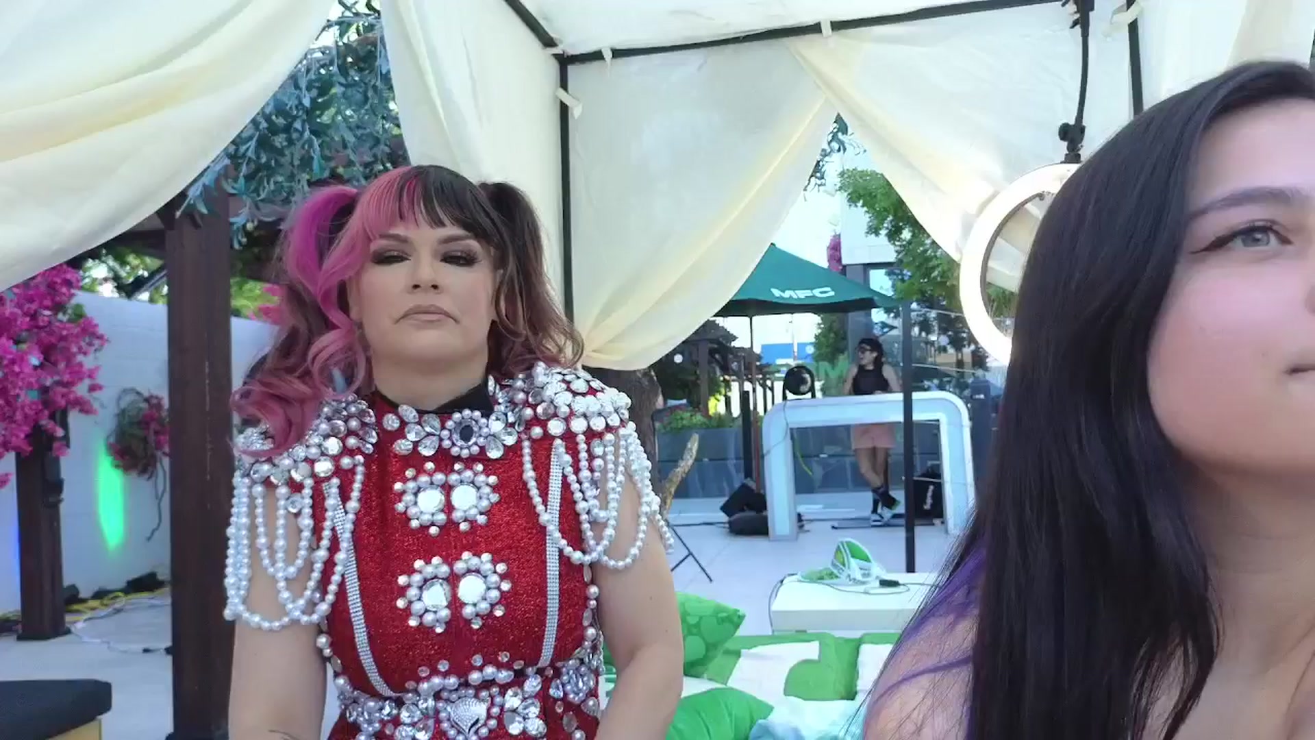 Gallery image thumbnail from DahliaIsDopey's myfreecams stream on, 05/22/2024, 01:11 image 18 of 20