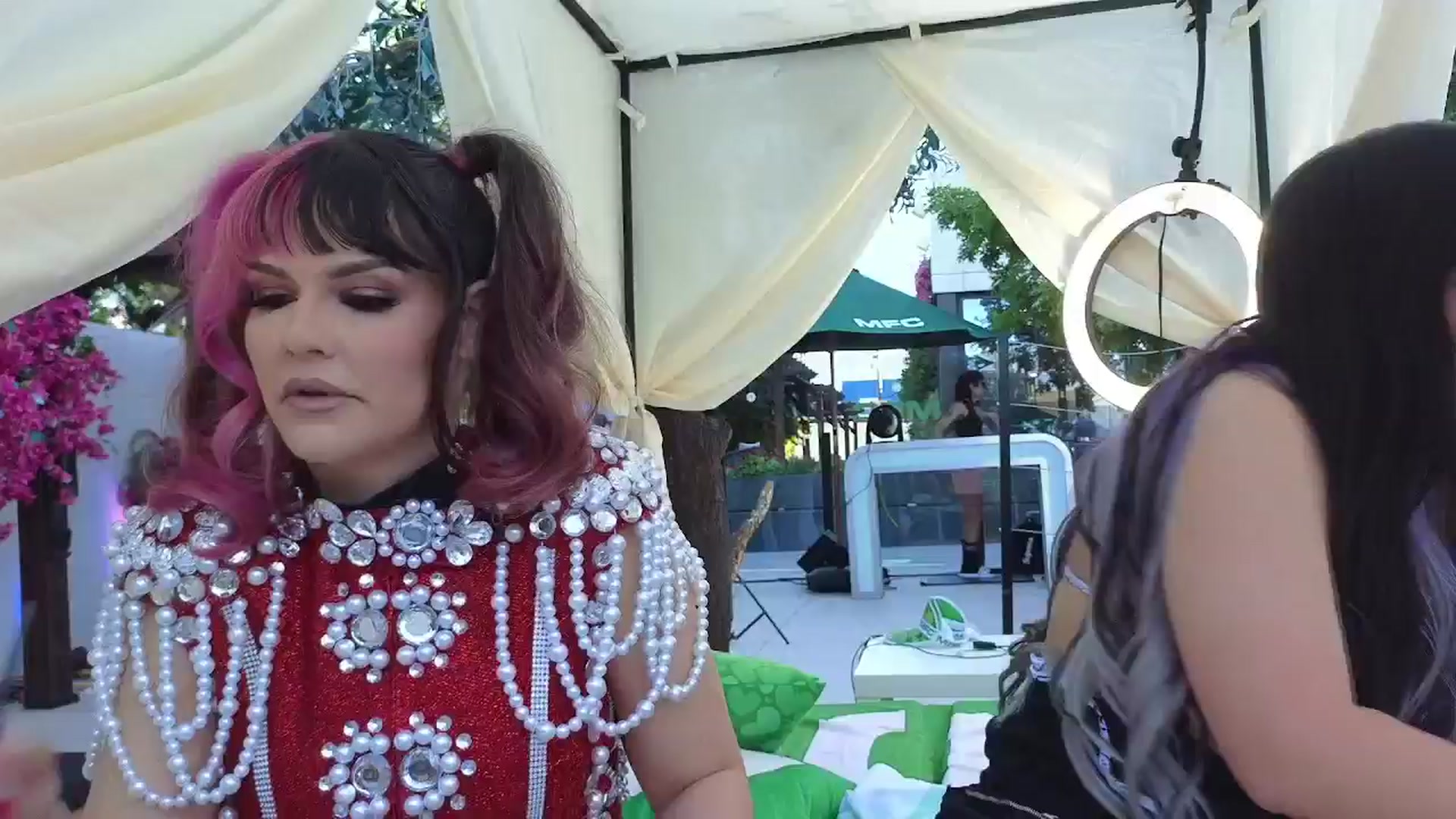 Gallery image thumbnail from DahliaIsDopey's myfreecams stream on, 05/22/2024, 01:11 image 19 of 20