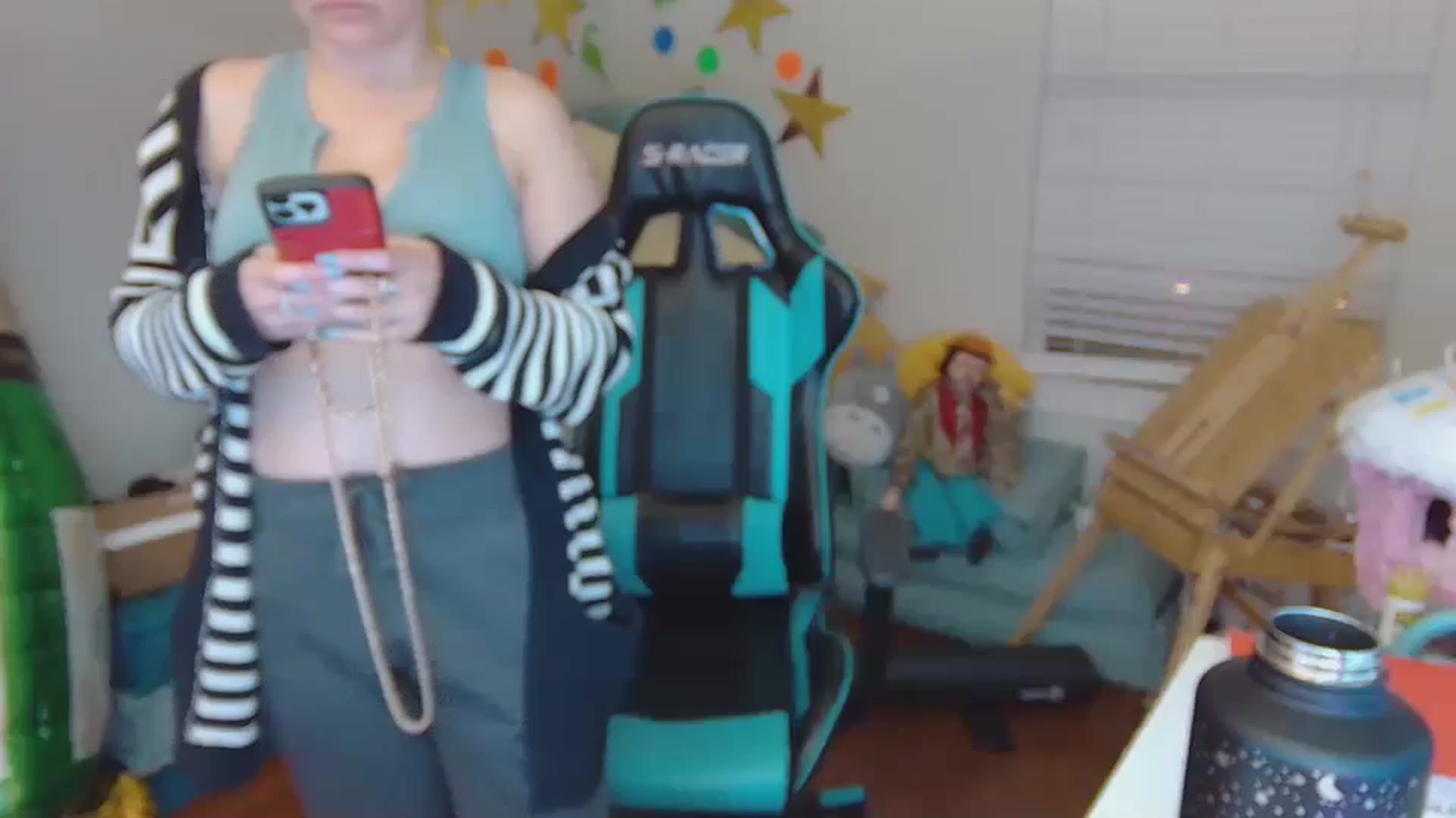 Gallery image thumbnail from DahliaIsDopey's myfreecams stream on, 08/13/2024, 02:56 image 5 of 20
