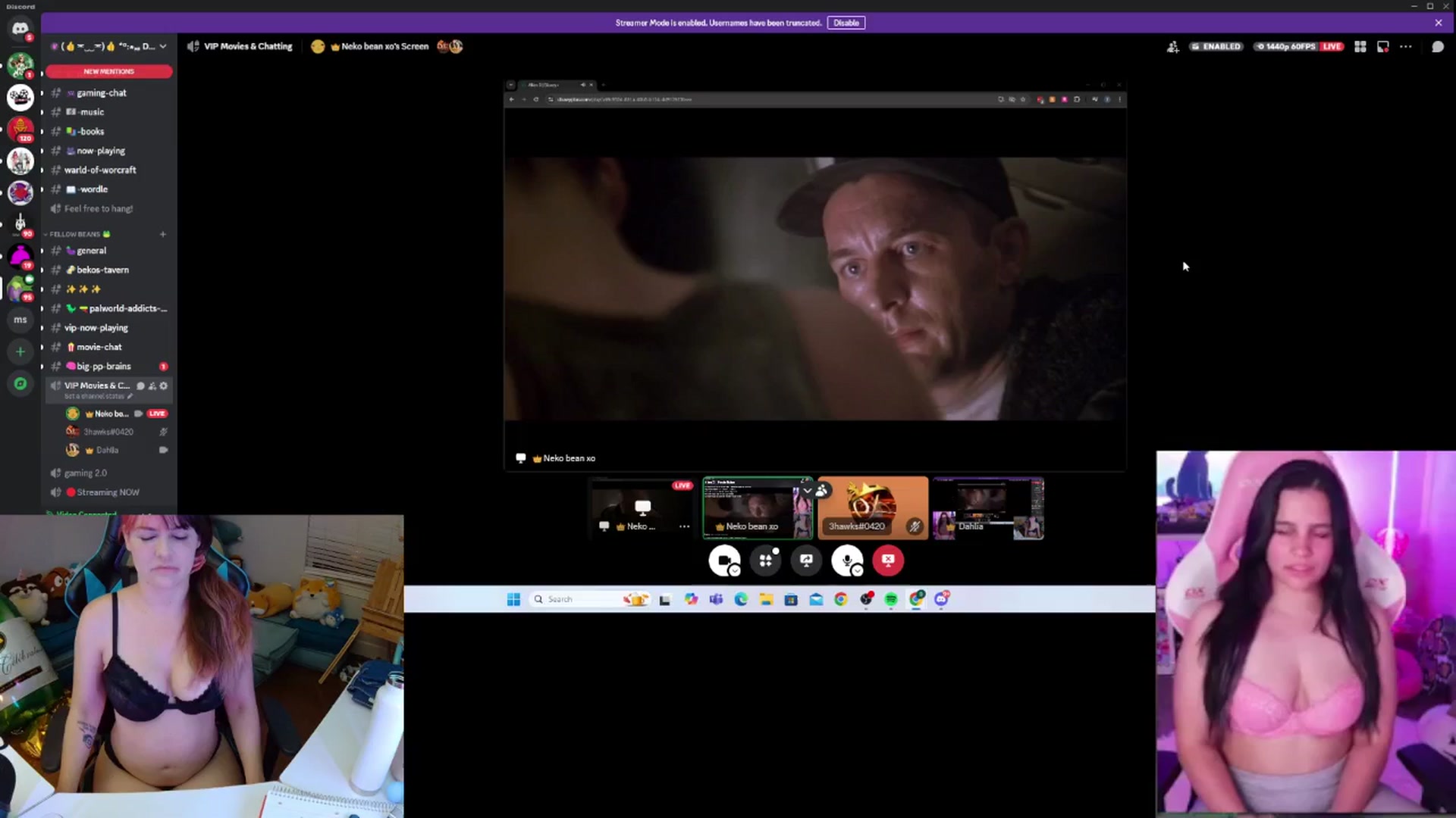 Gallery image thumbnail from DahliaIsDopey's myfreecams stream on, 09/11/2024, 04:43 image 18 of 20