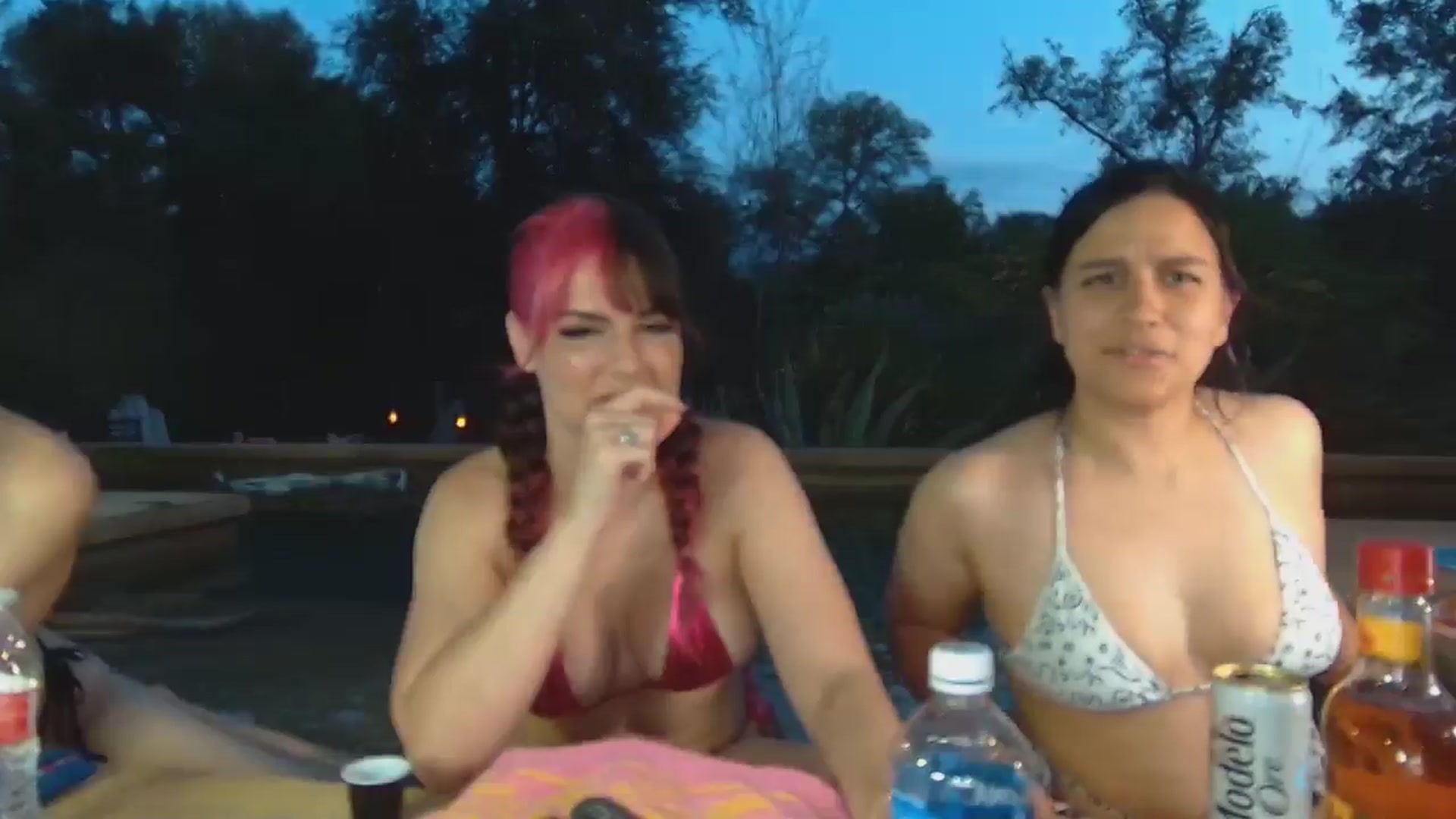 Gallery image thumbnail from DahliaIsDopey's myfreecams stream on, 09/17/2024, 05:25 image 8 of 20