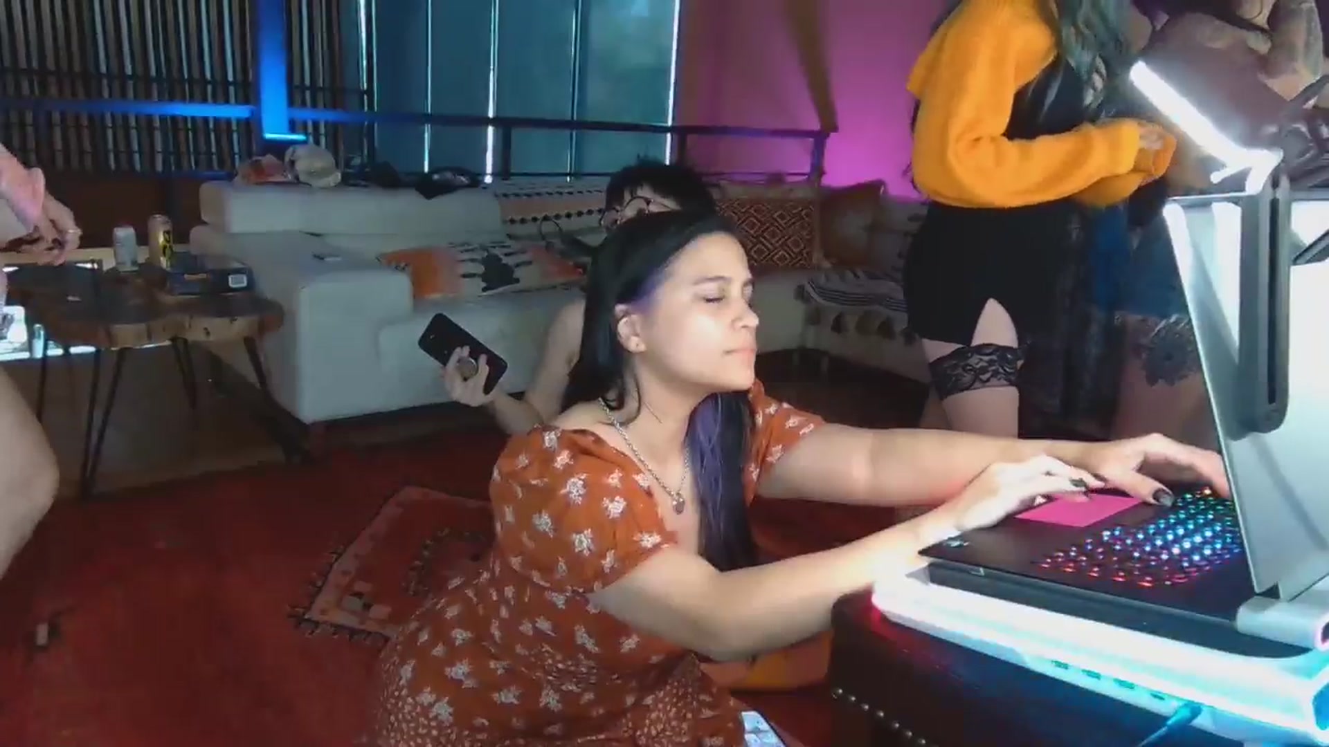 Gallery image thumbnail from DahliaIsDopey's myfreecams stream on, 09/18/2024, 24:01 image 6 of 20