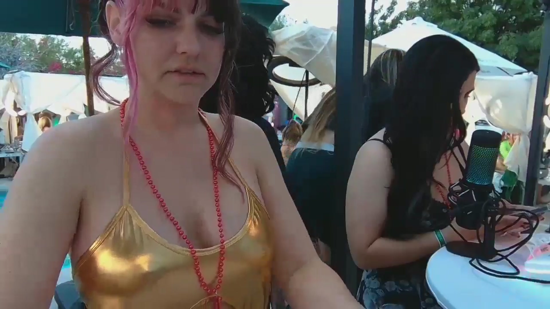 Gallery image thumbnail from DahliaIsDopey's myfreecams stream on, 09/26/2024, 01:11 image 16 of 20
