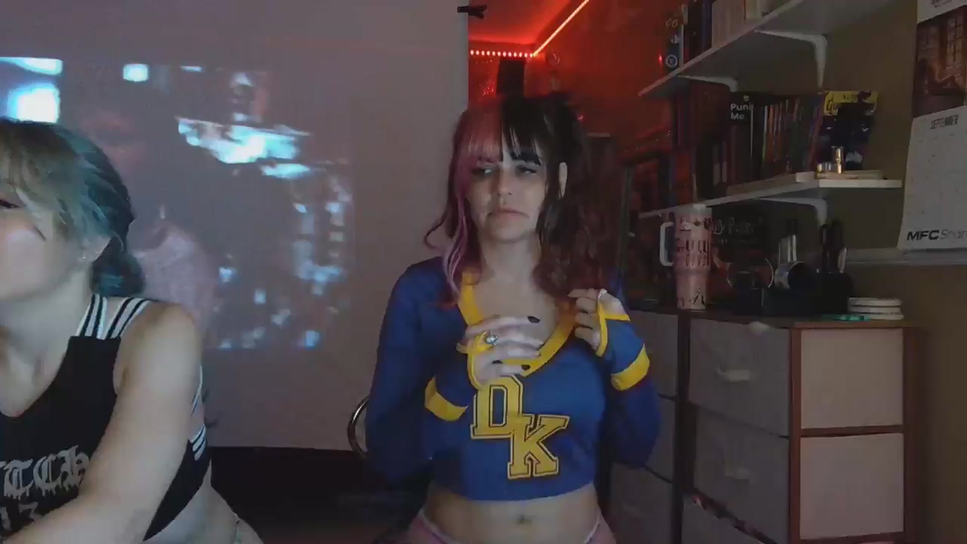 Gallery image thumbnail from DahliaIsDopey's myfreecams stream on, 09/27/2024, 07:17 image 1 of 20