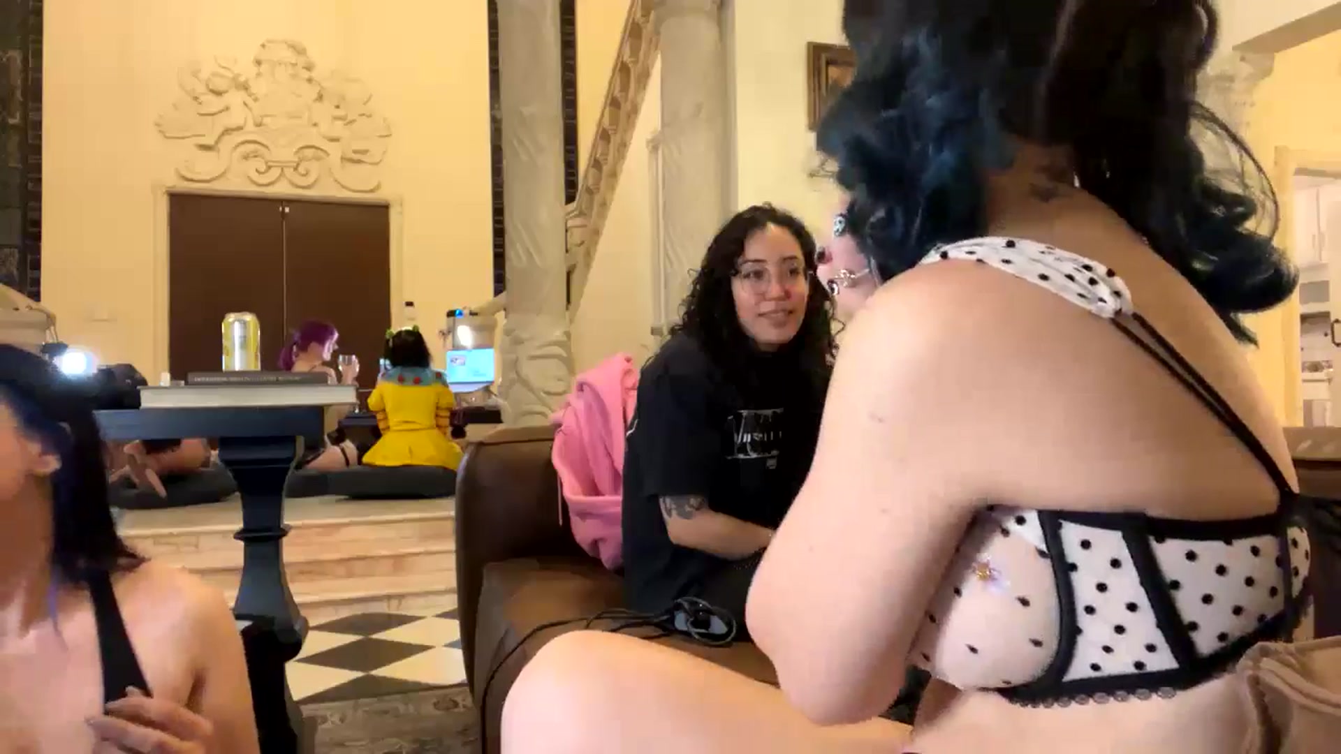 Gallery image thumbnail from DahliaIsDopey's myfreecams stream on, 11/16/2024, 06:34 image 4 of 20