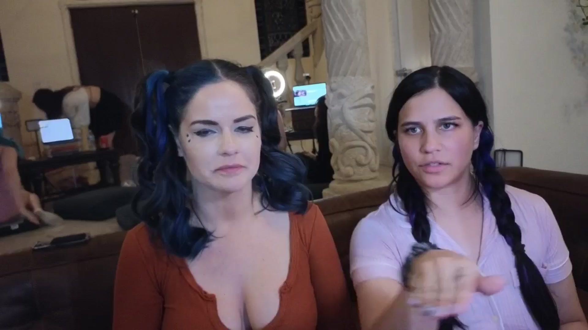 Gallery image thumbnail from DahliaIsDopey's myfreecams stream on, 11/19/2024, 03:20 image 1 of 20