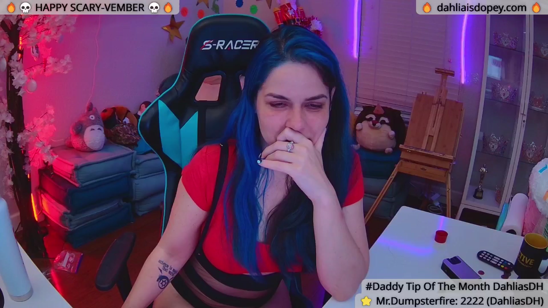 Gallery image thumbnail from DahliaIsDopey's myfreecams stream on, 11/28/2024, 02:58 image 15 of 20