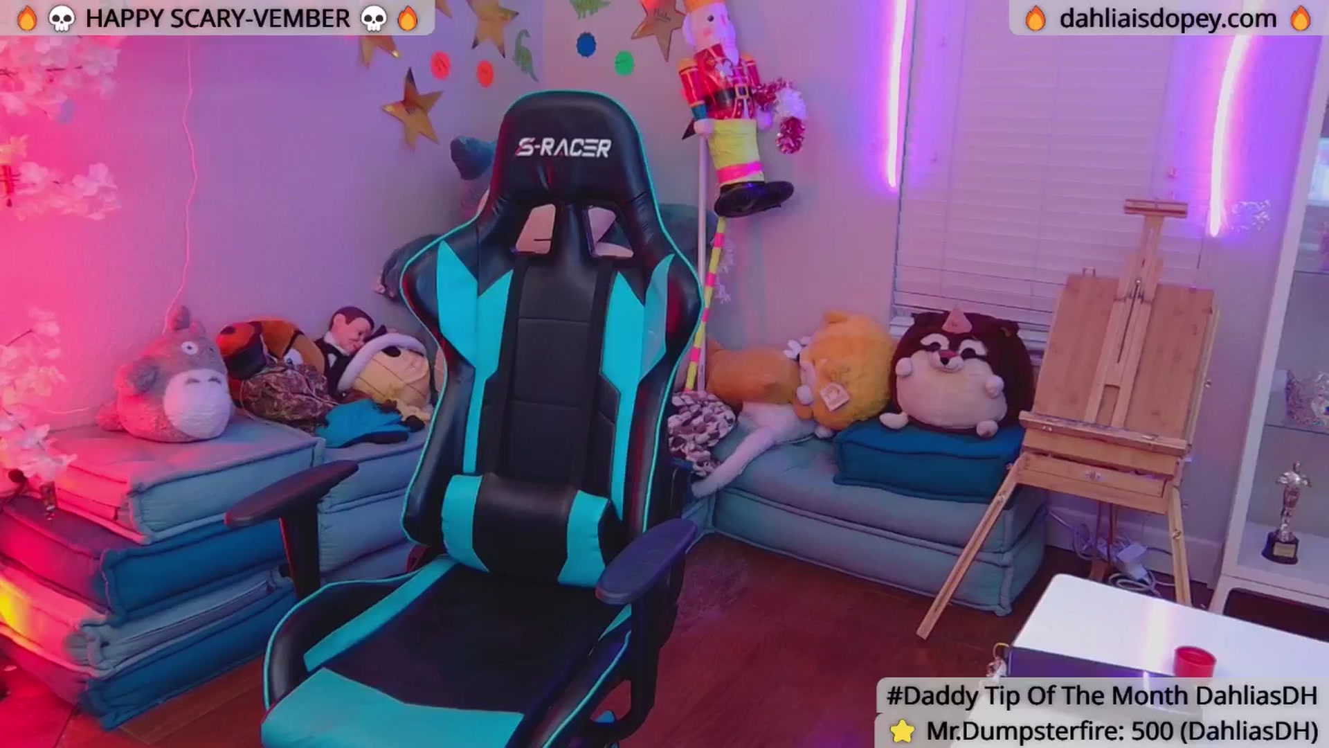Gallery image thumbnail from DahliaIsDopey's myfreecams stream on, 11/29/2024, 03:56 image 6 of 20
