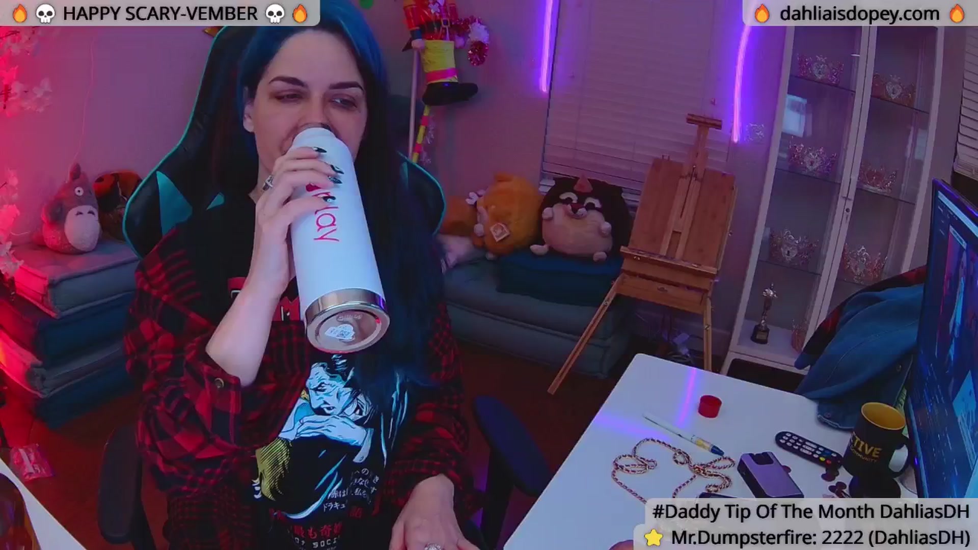 Gallery image thumbnail from DahliaIsDopey's myfreecams stream on, 12/01/2024, 04:29 image 1 of 20