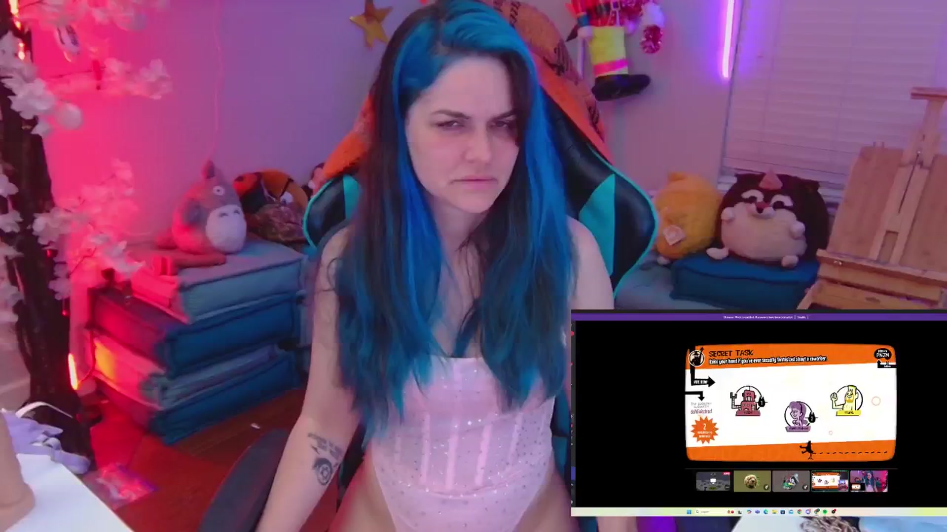 Gallery image thumbnail from DahliaIsDopey's myfreecams stream on, 12/07/2024, 04:35 image 15 of 20