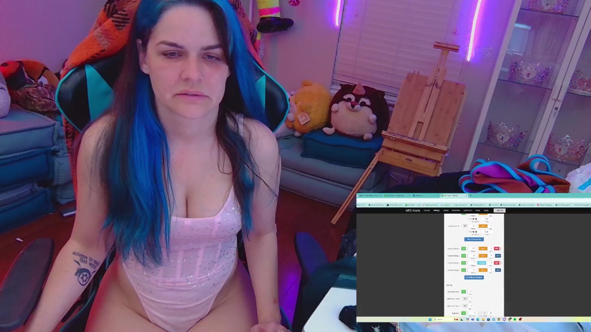 Gallery image thumbnail from DahliaIsDopey's myfreecams stream on, 12/07/2024, 04:35 image 3 of 20