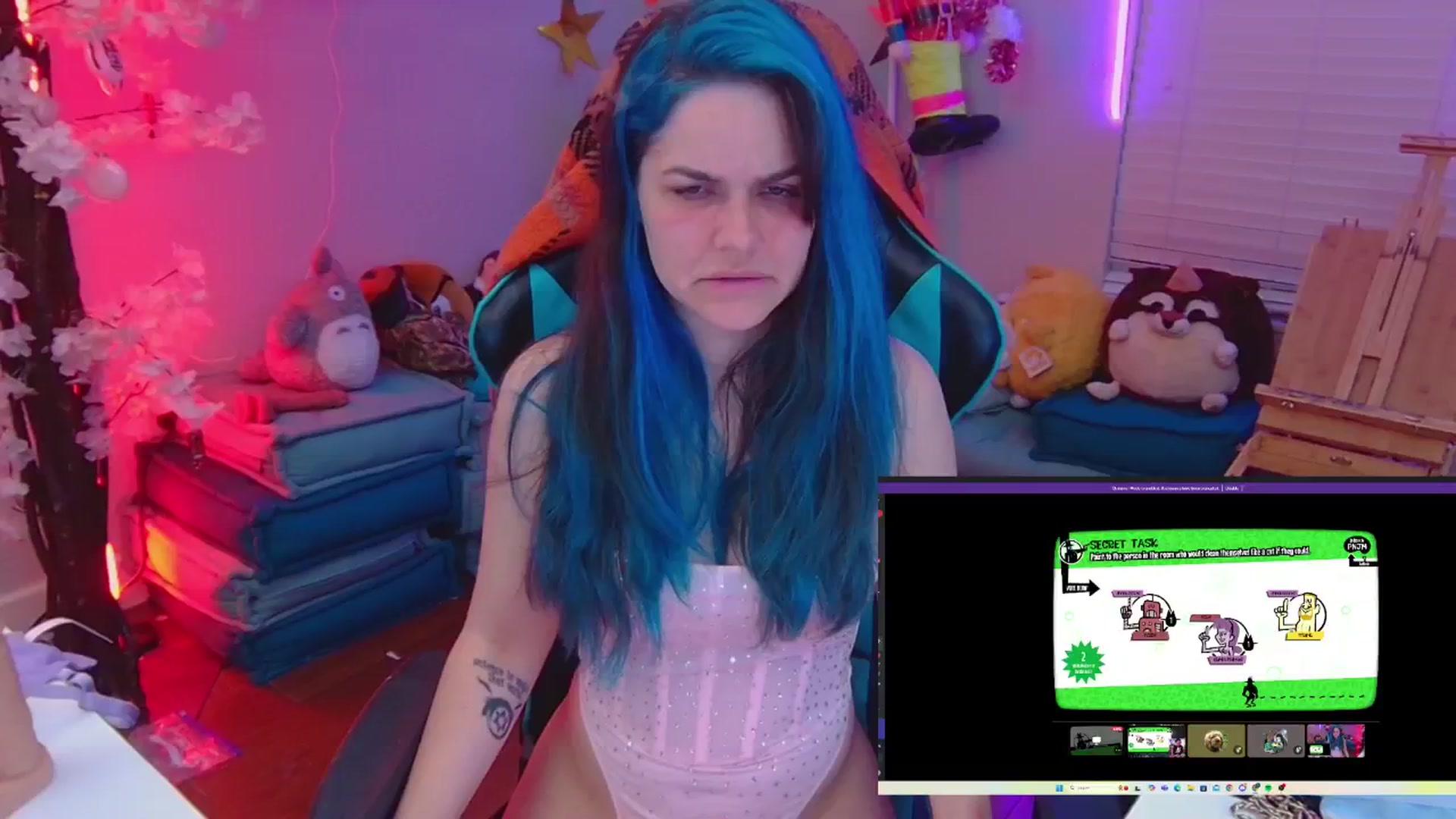 Gallery image thumbnail from DahliaIsDopey's myfreecams stream on, 12/07/2024, 04:35 image 16 of 20