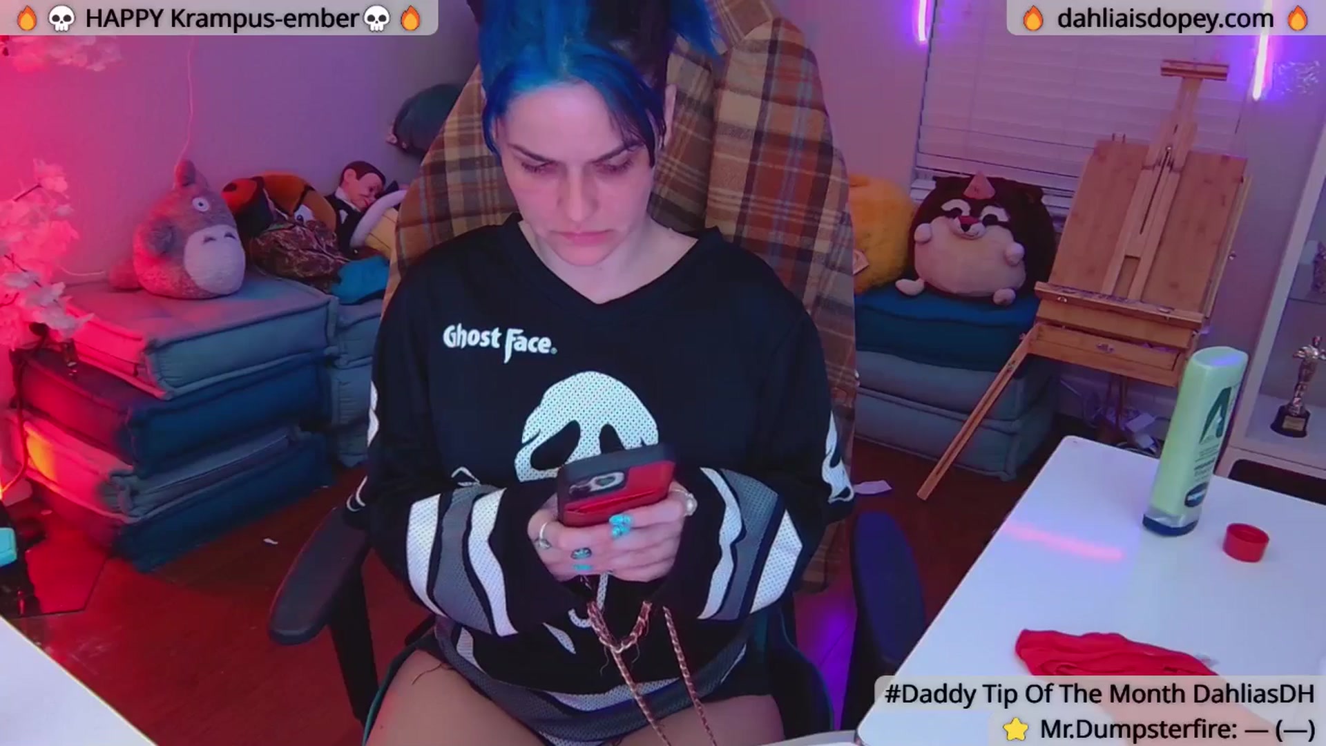 Gallery image thumbnail from DahliaIsDopey's myfreecams stream on, 01/04/2025, 03:36 image 4 of 20