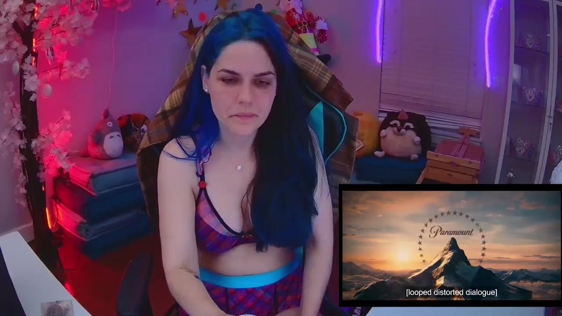 Gallery image thumbnail from DahliaIsDopey's myfreecams stream on, 01/11/2025, 04:53 image 4 of 20