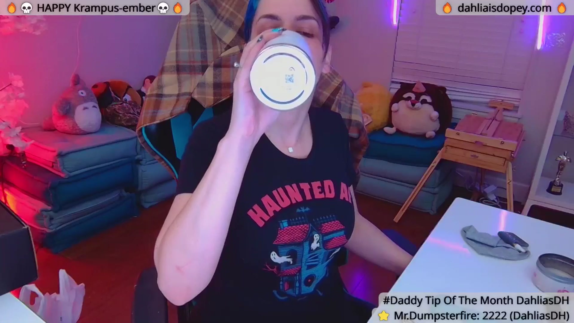 Gallery image thumbnail from DahliaIsDopey's myfreecams stream on, 01/14/2025, 05:46 image 5 of 20