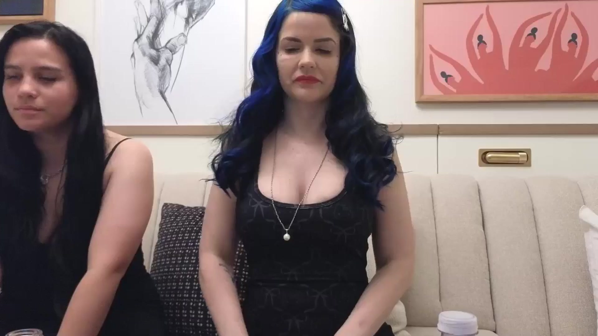 Gallery image thumbnail from DahliaIsDopey's myfreecams stream on, 01/22/2025, 03:13 image 13 of 20