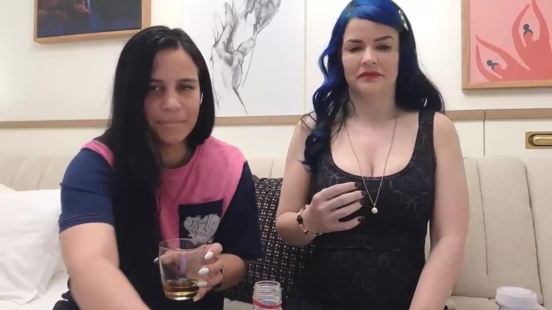 Gallery image thumbnail from DahliaIsDopey's myfreecams stream on, 01/22/2025, 03:13 image 4 of 20