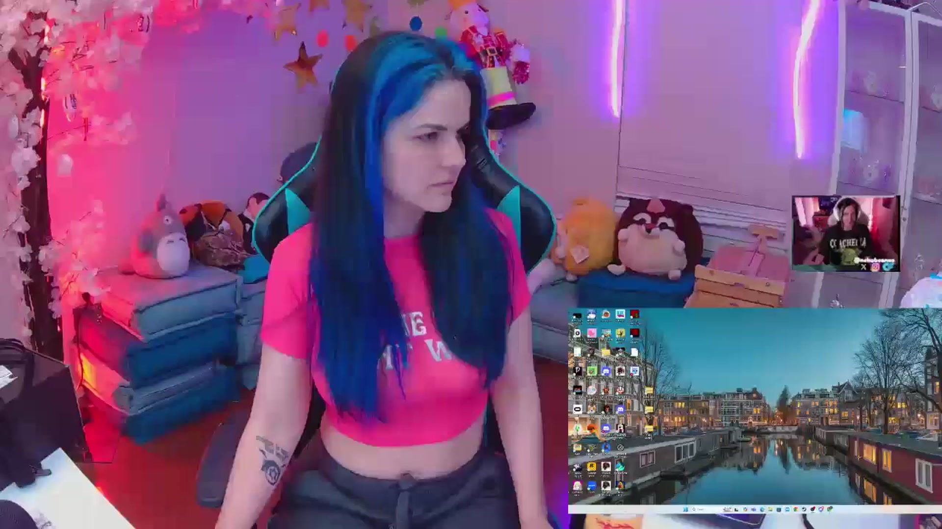 Gallery image thumbnail from DahliaIsDopey's myfreecams stream on, 02/19/2025, 06:15 image 2 of 20