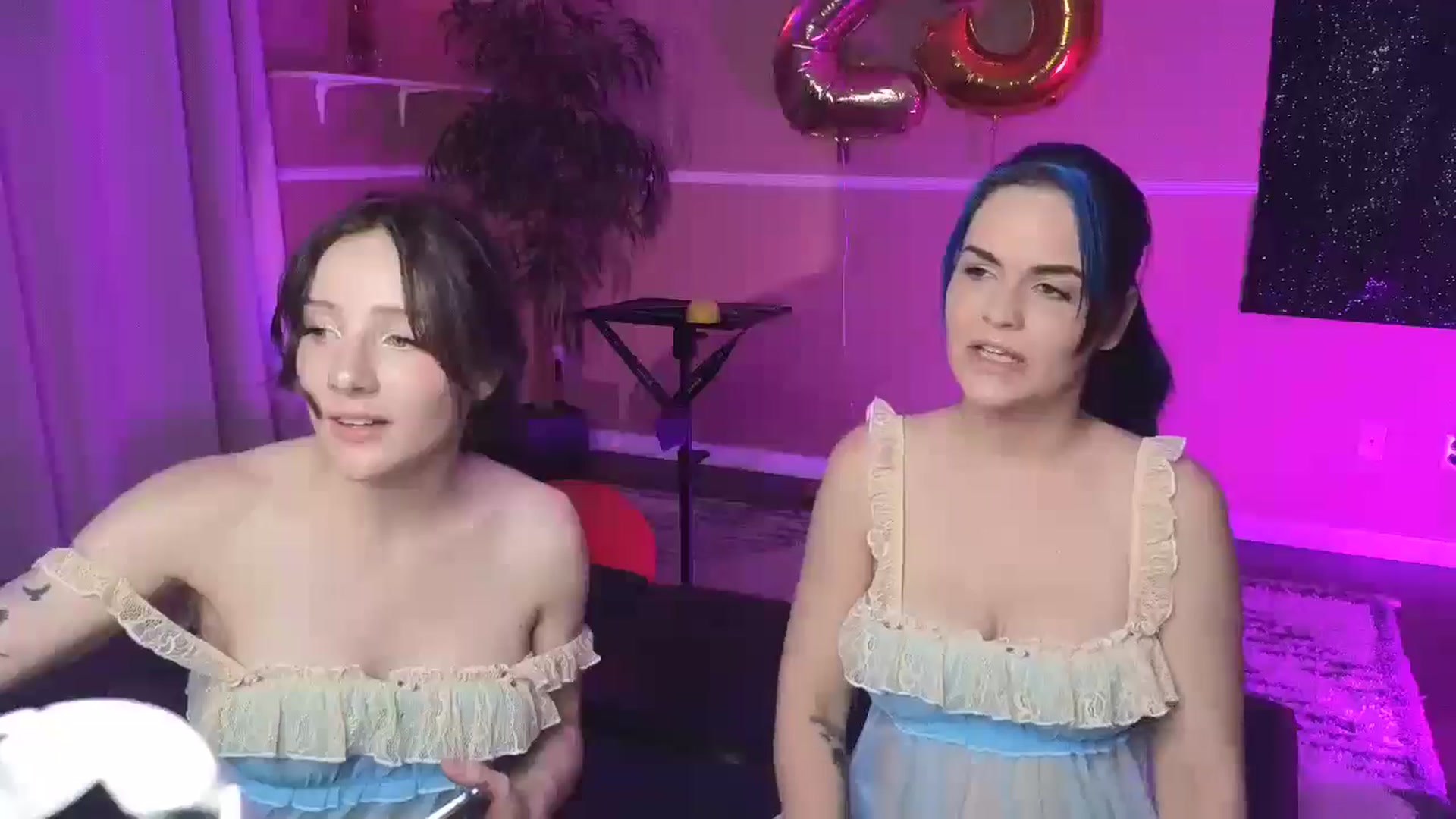 Gallery image thumbnail from DahliaIsDopey's myfreecams stream on, 02/26/2025, 06:59 image 18 of 20
