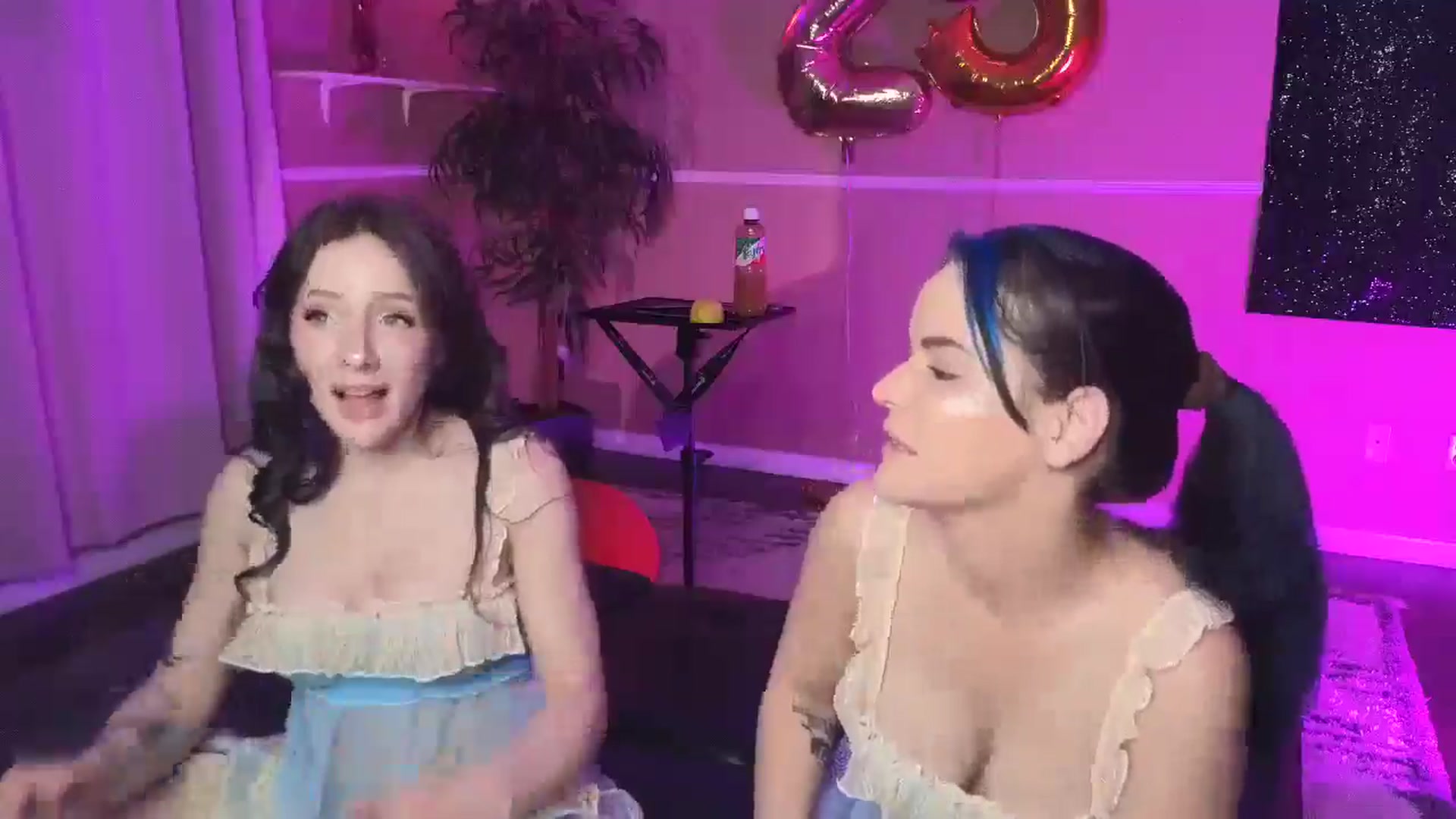 Gallery image thumbnail from DahliaIsDopey's myfreecams stream on, 02/26/2025, 06:59 image 6 of 20