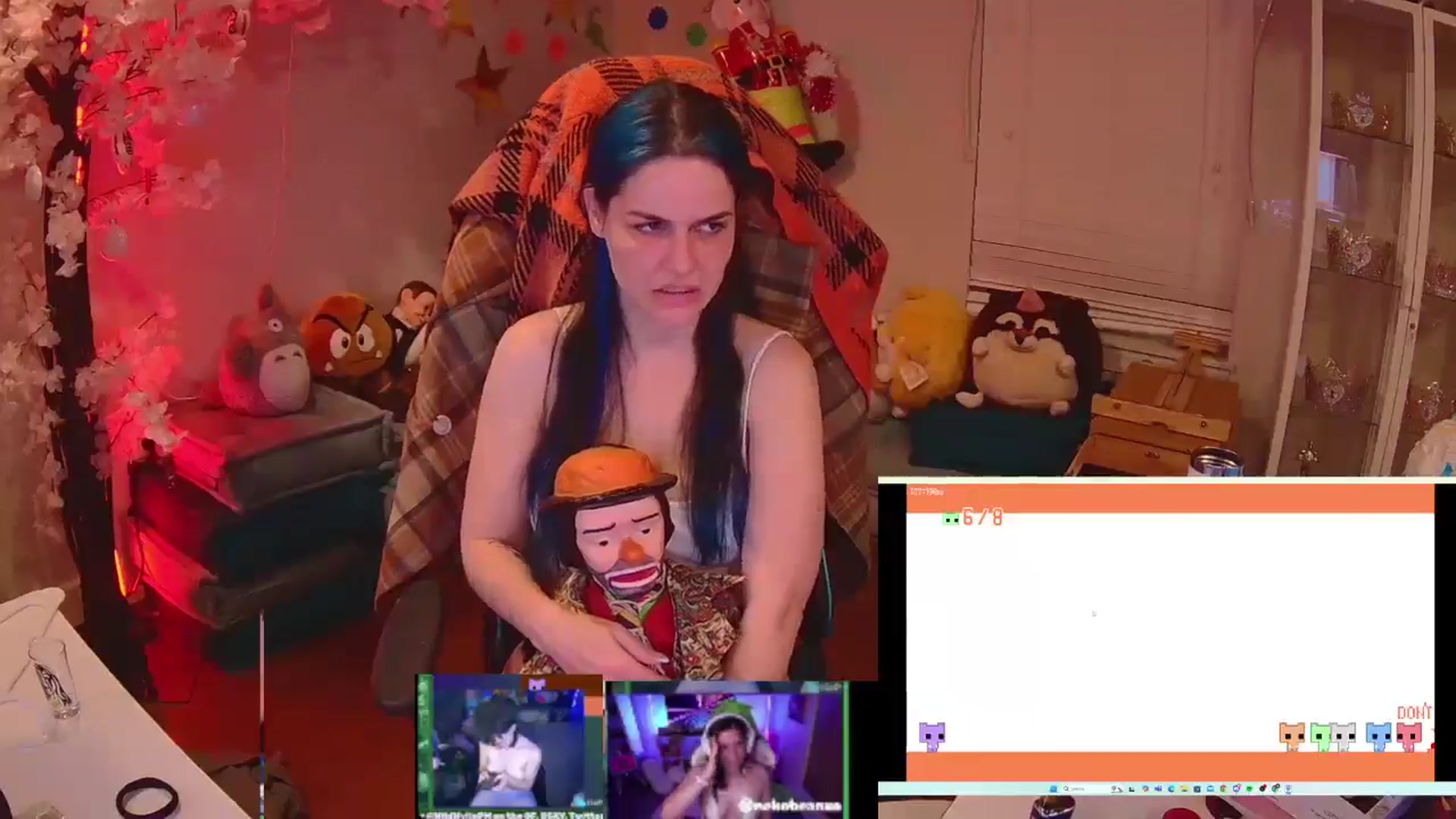 Gallery image thumbnail from DahliaIsDopey's myfreecams stream on, 03/14/2025, 04:49 image 7 of 20