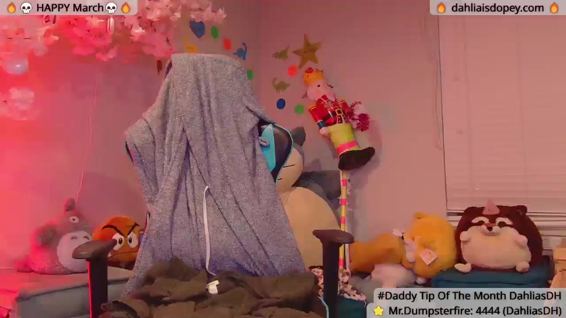 Gallery image thumbnail from DahliaIsDopey's myfreecams stream on, 03/21/2025, 04:04 image 1 of 20