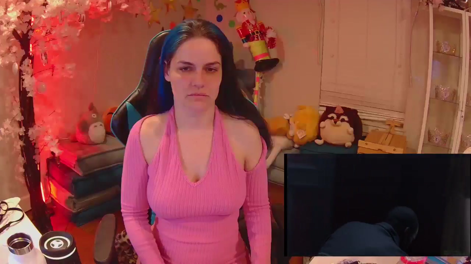 Gallery image thumbnail from DahliaIsDopey's myfreecams stream on, 03/23/2025, 03:50 image 5 of 20