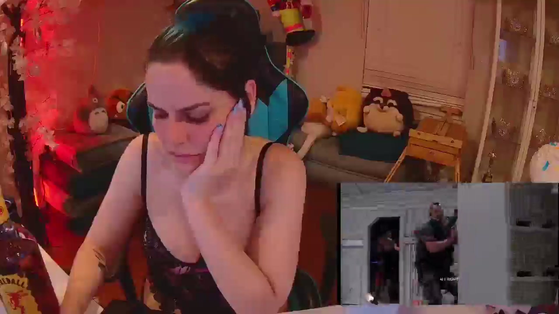 Gallery image thumbnail from DahliaIsDopey's myfreecams stream on, 03/27/2025, 03:16 image 17 of 20