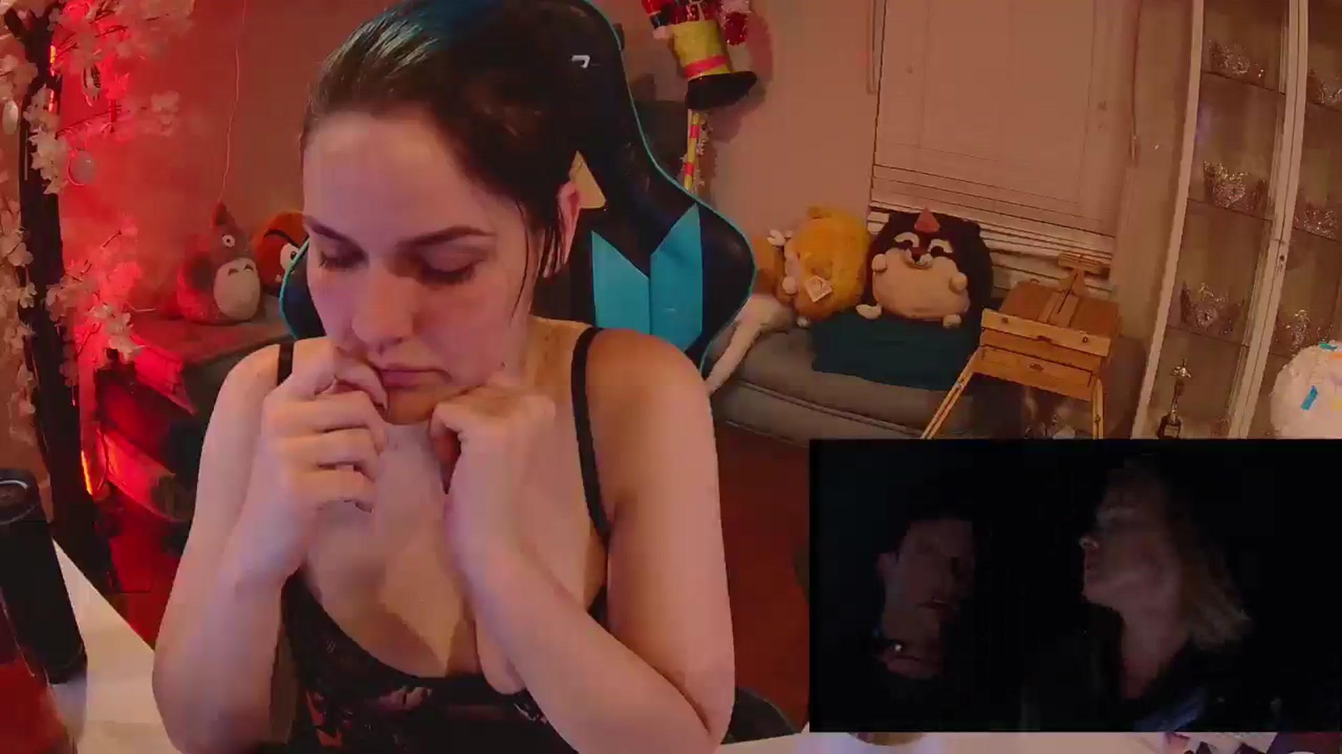 Gallery image thumbnail from DahliaIsDopey's myfreecams stream on, 03/27/2025, 03:16 image 15 of 20