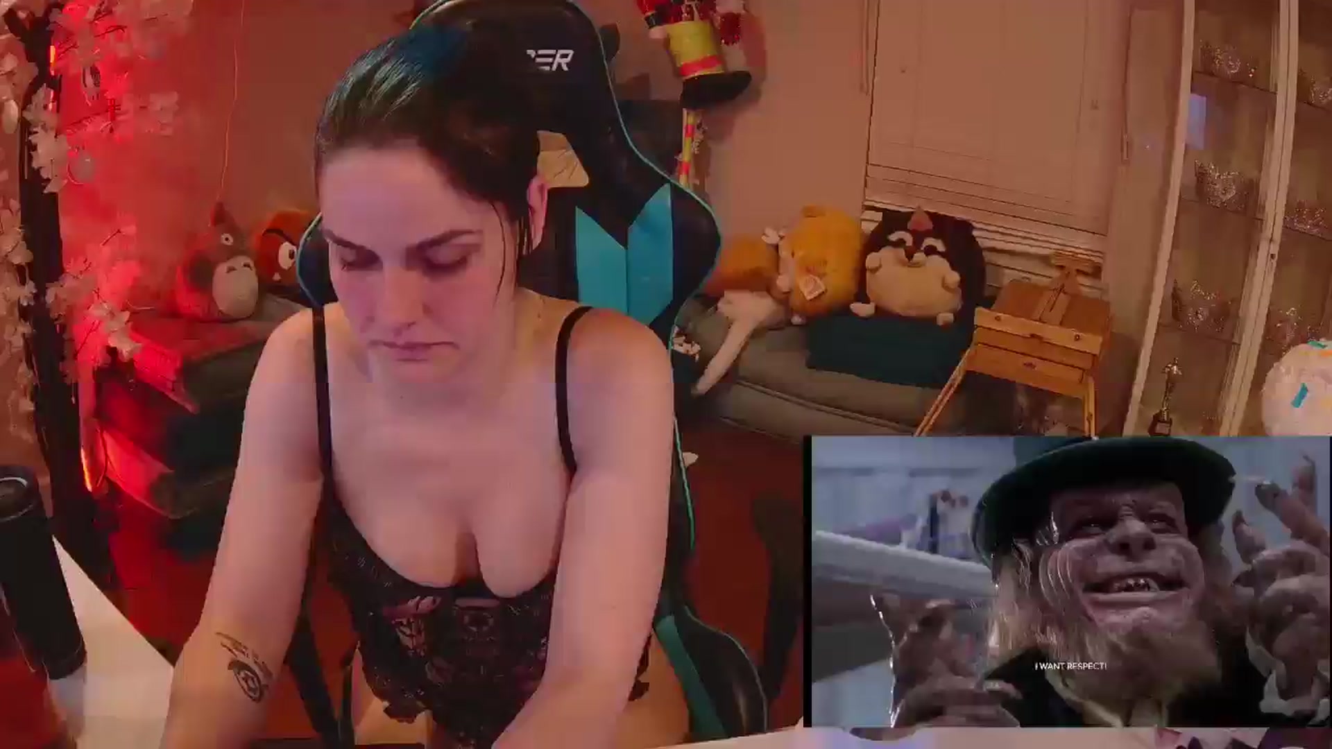 Gallery image thumbnail from DahliaIsDopey's myfreecams stream on, 03/27/2025, 03:16 image 16 of 20