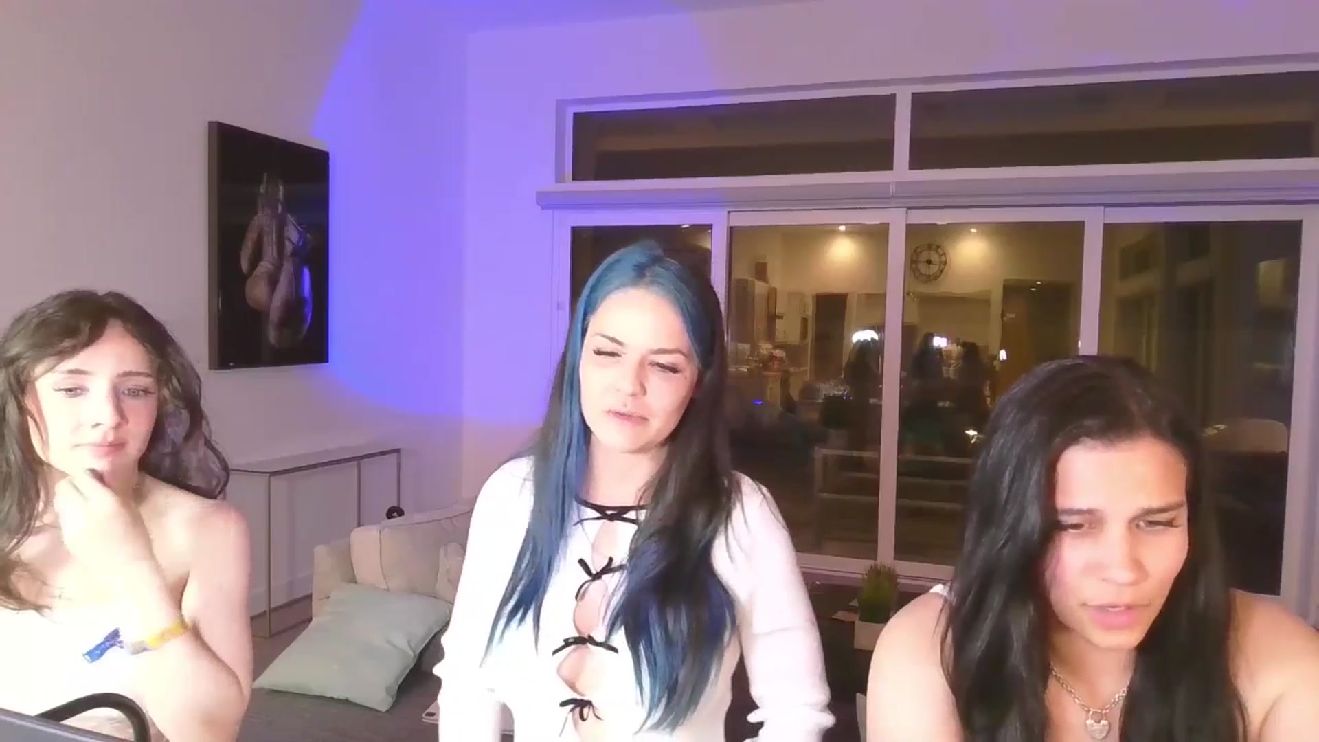 Gallery image thumbnail from DahliaIsDopey's myfreecams stream on, 04/15/2025, 05:07 image 12 of 20
