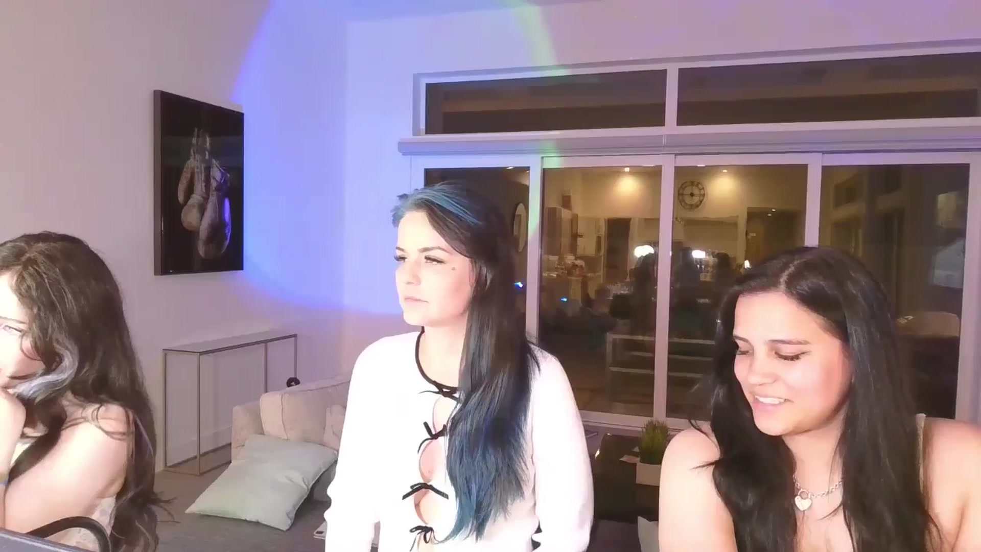 Gallery image thumbnail from DahliaIsDopey's myfreecams stream on, 04/15/2025, 05:07 image 13 of 20