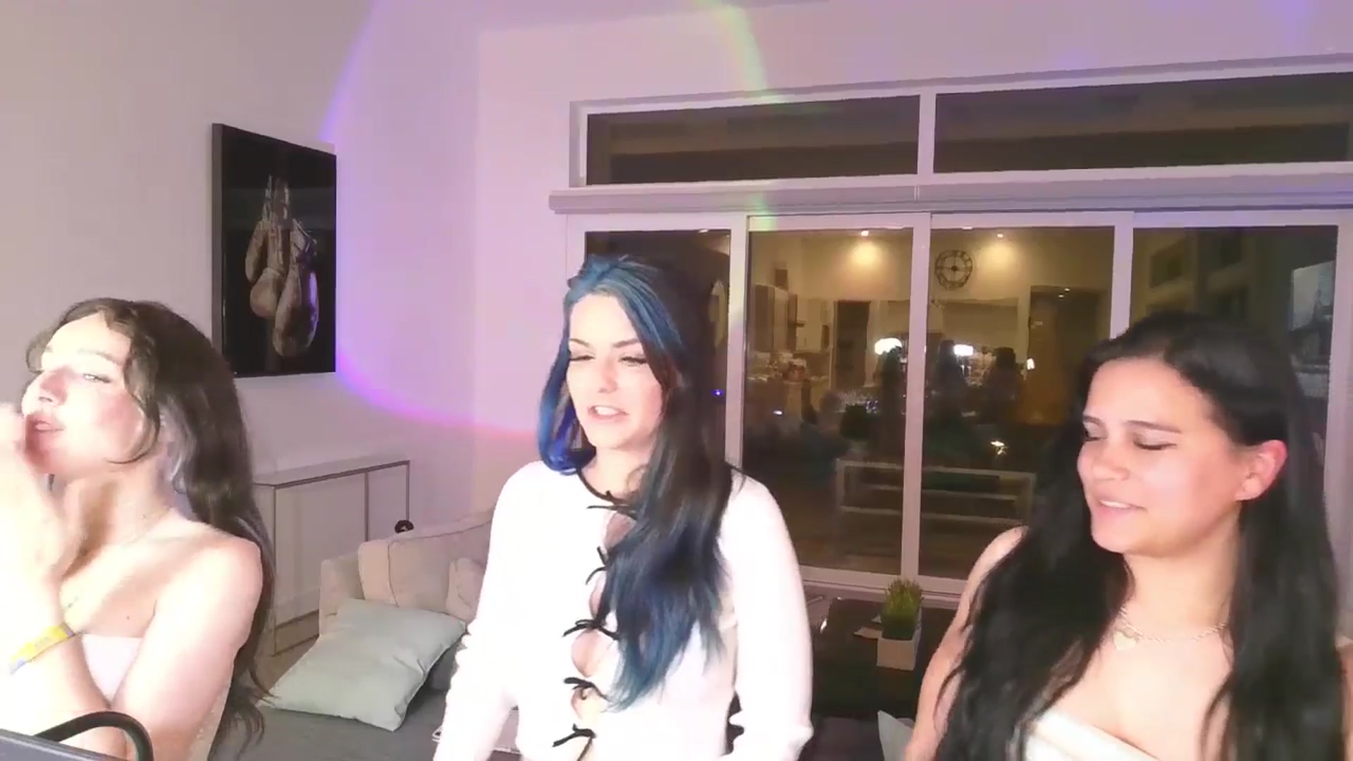 Gallery image thumbnail from DahliaIsDopey's myfreecams stream on, 04/15/2025, 05:07 image 14 of 20