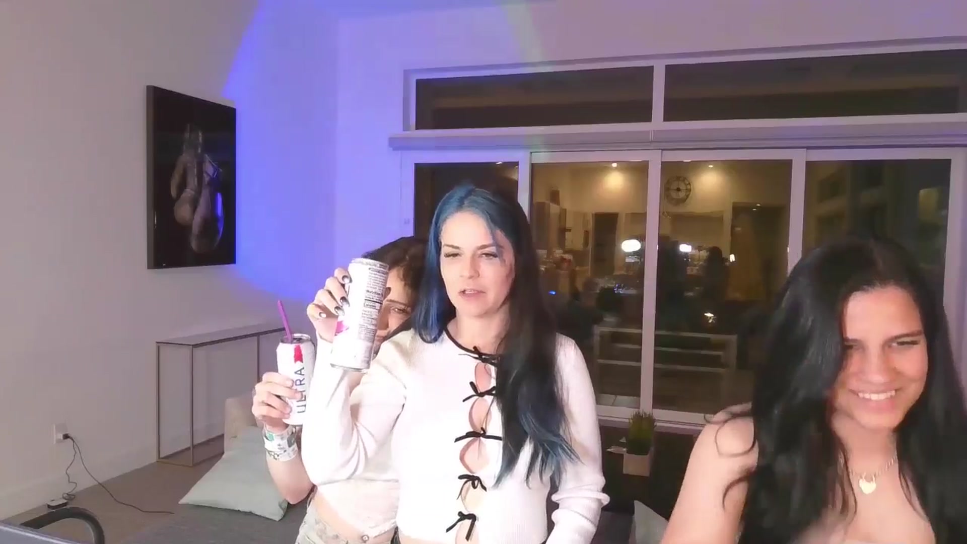 Gallery image thumbnail from DahliaIsDopey's myfreecams stream on, 04/15/2025, 05:07 image 8 of 20