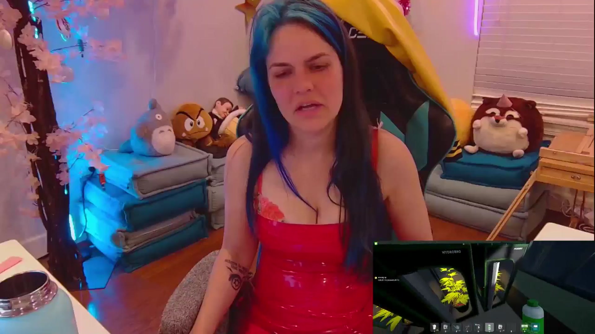 Gallery image thumbnail from DahliaIsDopey's myfreecams stream on, 04/19/2025, 02:56 image 6 of 20