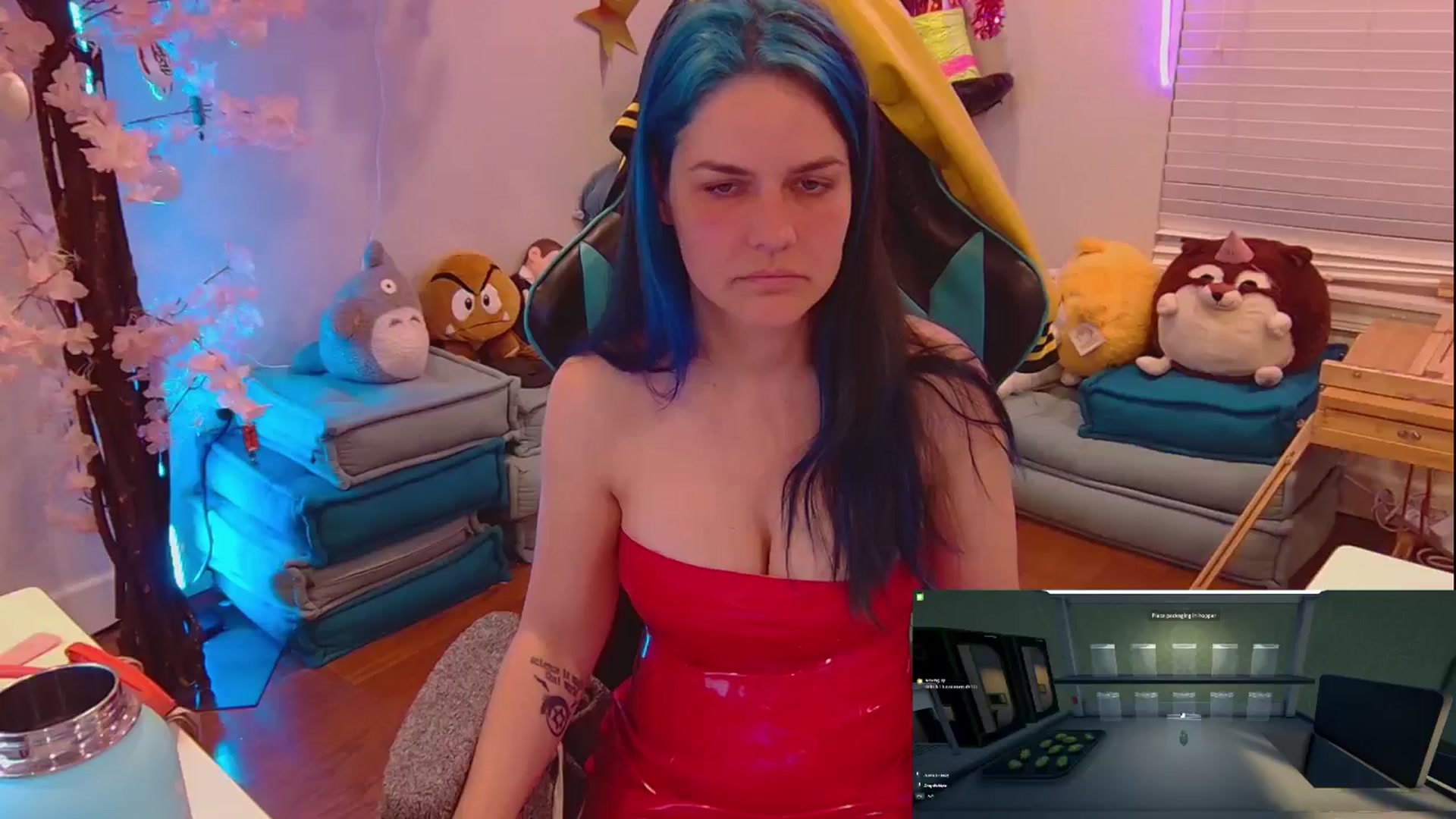 Gallery image thumbnail from DahliaIsDopey's myfreecams stream on, 04/19/2025, 02:56 image 12 of 20
