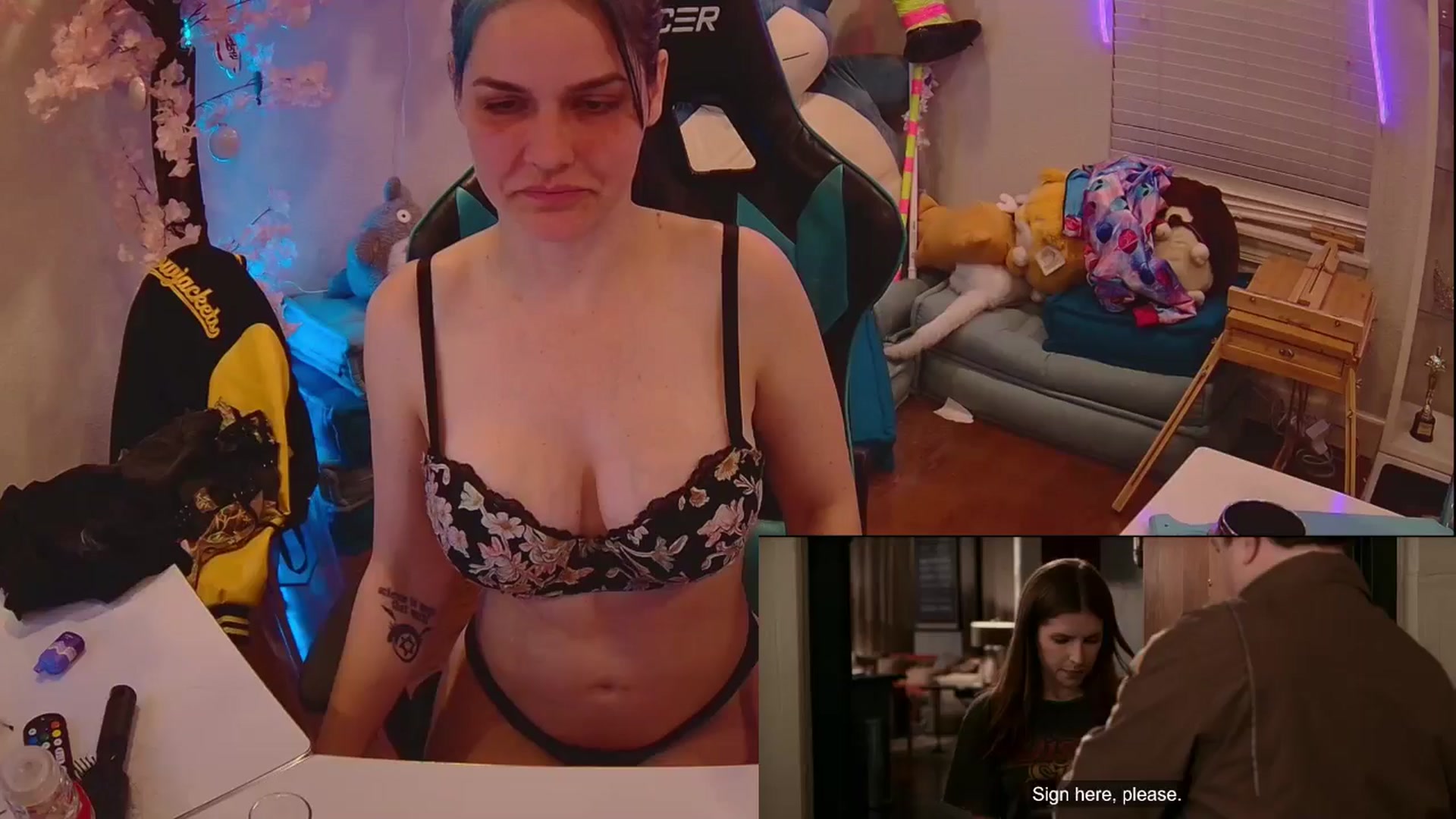 Gallery image thumbnail from DahliaIsDopey's myfreecams stream on, 05/01/2025, 03:25 image 20 of 20