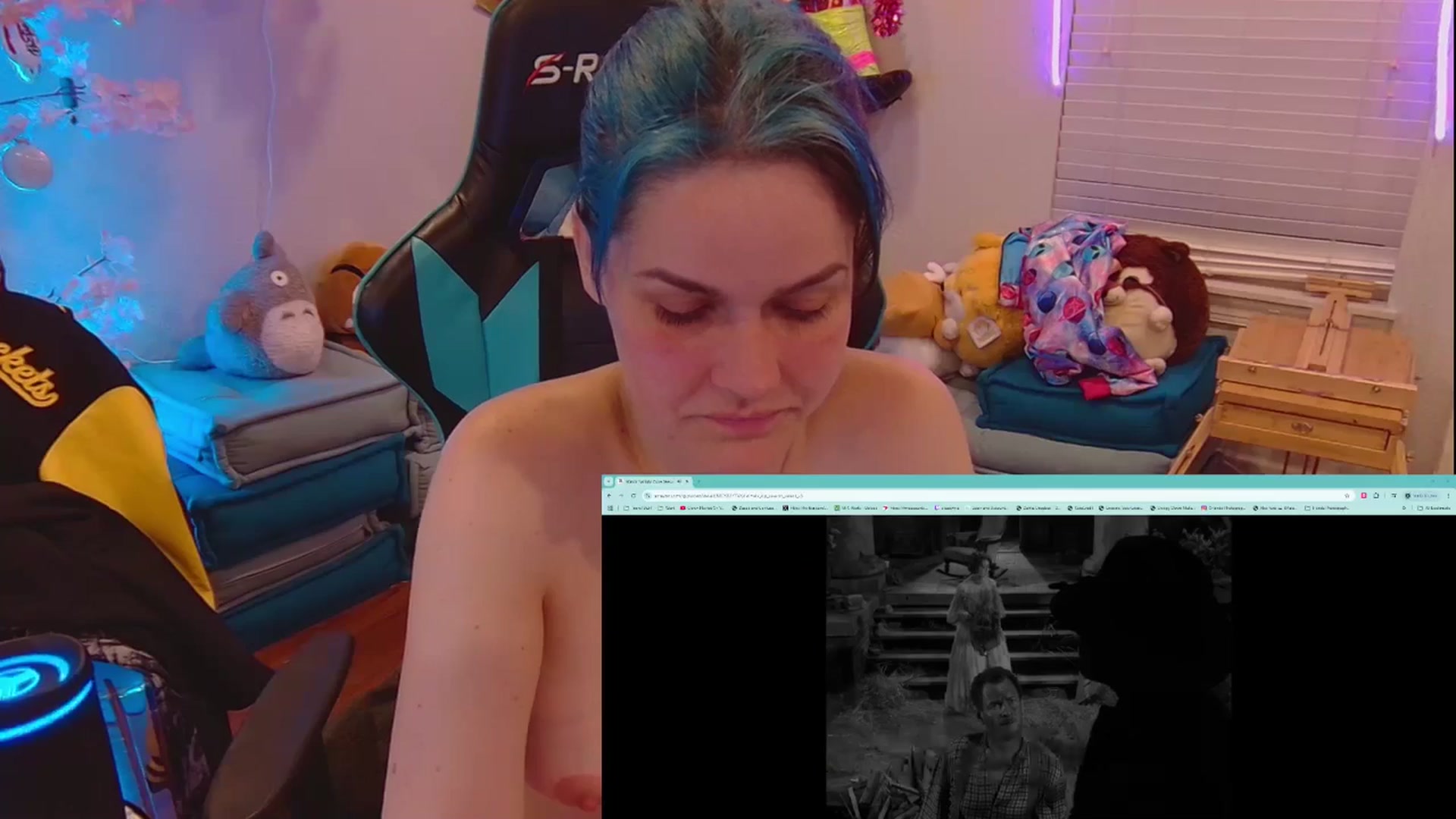 Gallery image thumbnail from DahliaIsDopey's myfreecams stream on, 05/08/2025, 04:11 image 3 of 20