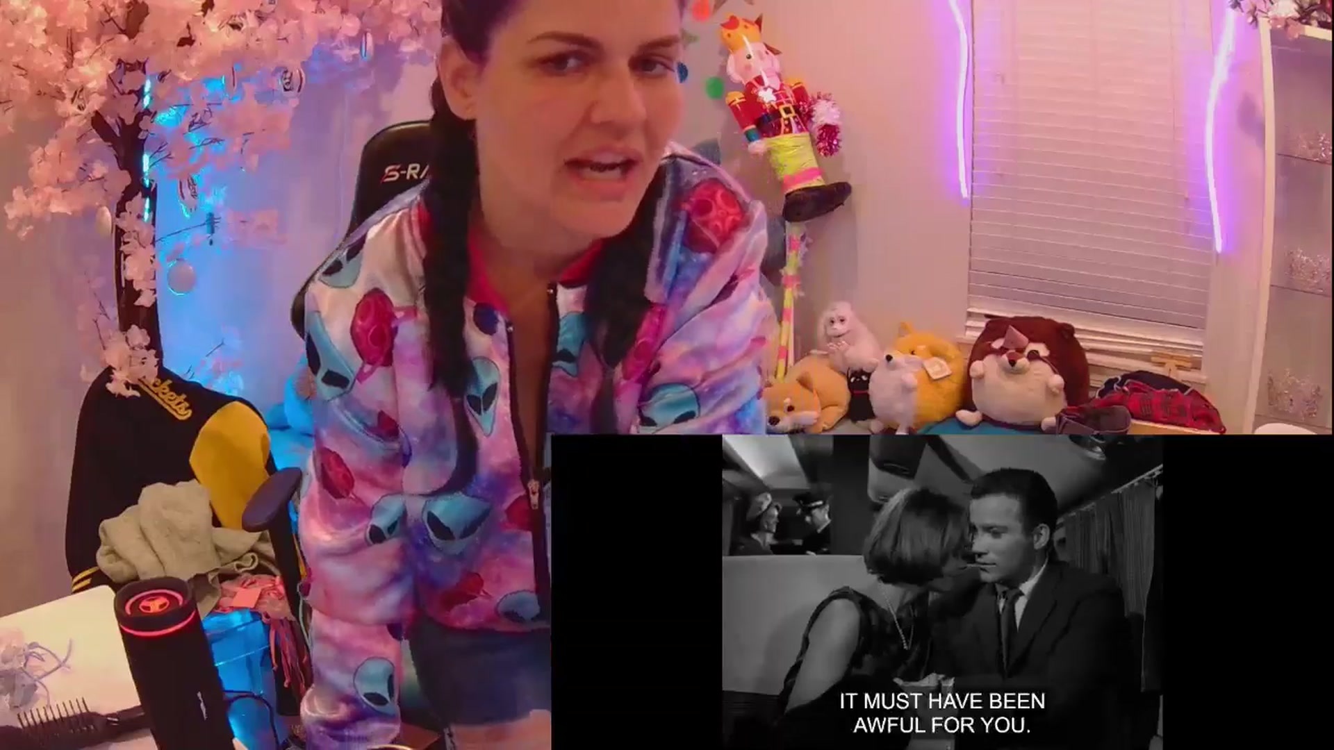 Gallery image thumbnail from DahliaIsDopey's myfreecams stream on, 05/15/2025, 01:54 image 12 of 20